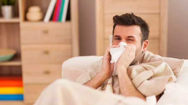 3 Cara Sederhana Ini Bisa Mengobati Panas Dalam dan Flu - GenPI.co