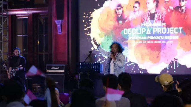 Pengacara Deolipa Yumara Gelar Konser Nyanyian Penyatu Negeri - GenPI.co
