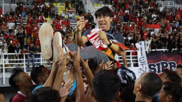 Shin Tae Yong Menggila di Timnas Indonesia U-19, FIFA Mulai Tak Sabar - GenPI.co
