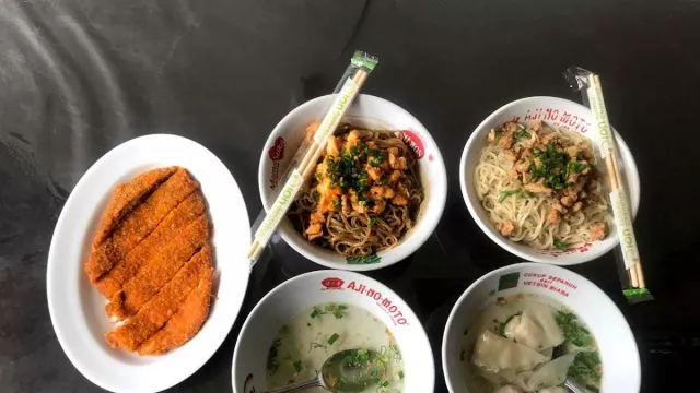 Bakmi Pelita 2, Kuliner Hidden Gem Halal yang Enak dan Melegenda di Bandung - GenPI.co