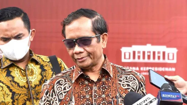 Mahfud MD Jadi Alternatif Jokowi Jika Ganjar Kandas, Kata Zaki Mubarak - GenPI.co