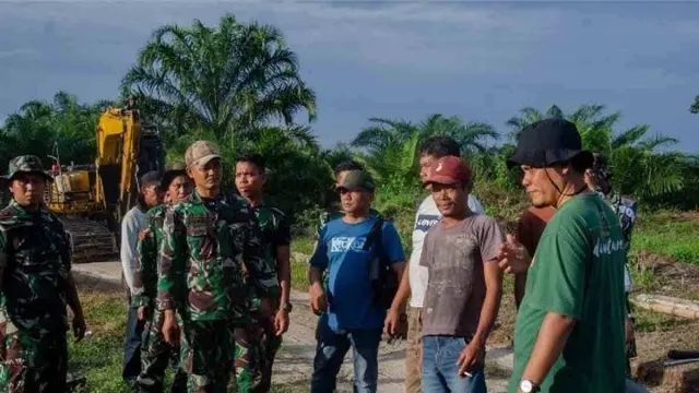 KLHK Tangkap Pelaku Perusakan Kawasan Konservasi Giam Siak Kecil Riau - GenPI.co