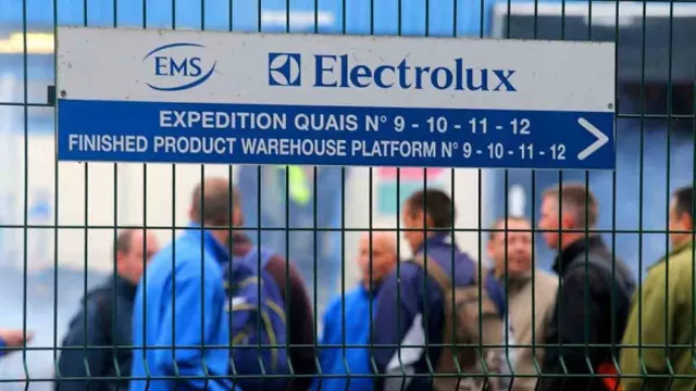 Badai PHK Massal: Electrolux Pecat 4 Ribu Karyawan - GenPI.co