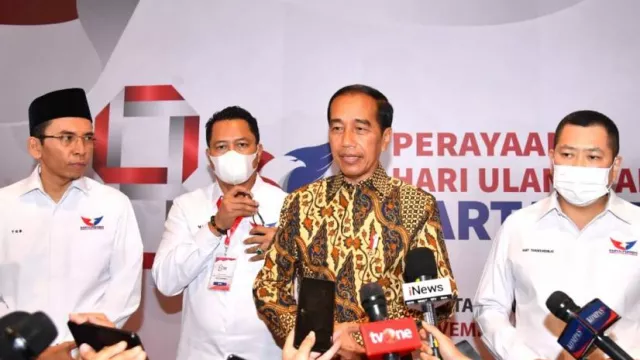 Langkah Jokowi Tak Datang ke HUT Nasdem Dinilai Bagus, Pengamat: Bisa Blunder - GenPI.co