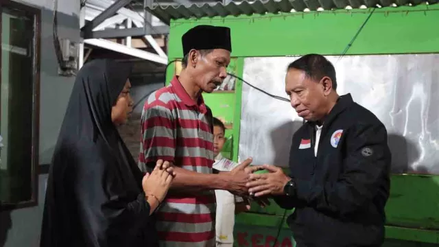Menpora Sampaikan Dukacita untuk Korban Tragedi Kanjuruhan - GenPI.co Menpora Sampaikan Dukacita untuk Korban Tragedi Kanjuruhan - GenPI.co