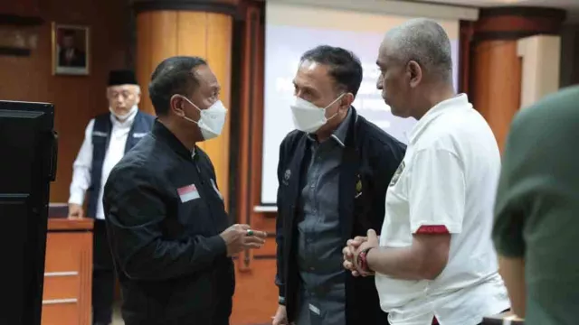 Menpora Minta PSSI Evaluasi Total Sistem Kompetisi Sepak Bola - GenPI.co Menpora Minta PSSI Evaluasi Total Sistem Kompetisi Sepak Bola - GenPI.co