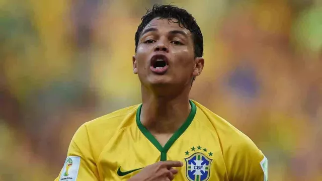 Piala Dunia 2022: Thiago Silva Si Tua Keladi Timnas Brasil - GenPI.co