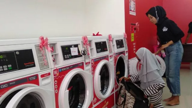 Kenali Peralatan Mencuci dan Menyetrika Untuk Usaha Laundry - GenPI.co