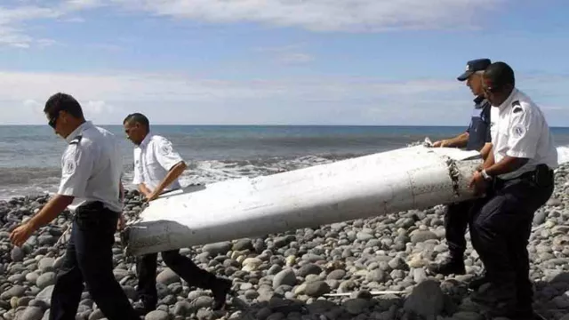 Potongan Pesawat MH370 Ditemukan, Sengaja Dijatuhkan Pilot? - GenPI.co