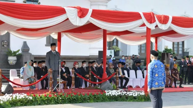Ridwan Kamil Sampaikan Pesan Presiden Jokowi Soal Bela Negara - GenPI.co