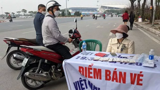 Banyak Calo Tiket di Vietnam, Pegiat Media Sosial: Itu Wajar - GenPI.co