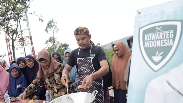 Bikin Makanan Simpel, Kowarteg Dukung Ganjar Gelar Demo Memasak - GenPI.co