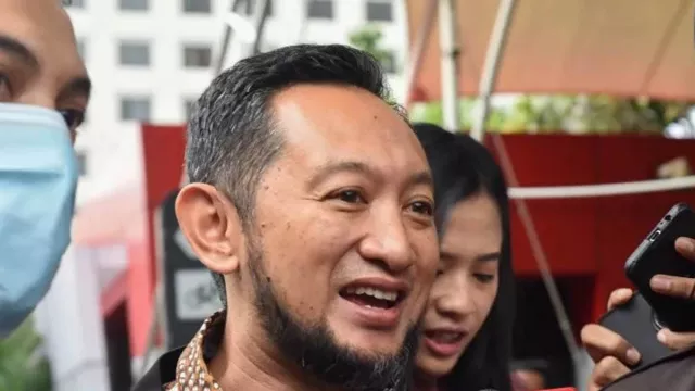 Usut Gratifikasi, KPK Periksa Mertua Eks Kepala Bea Cukai Makassar Andhi Pramono - GenPI.co