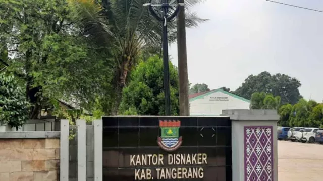 Perusahaan Bangkrut, 1.163 Orang Terkena PHK di Tangerang - GenPI.co