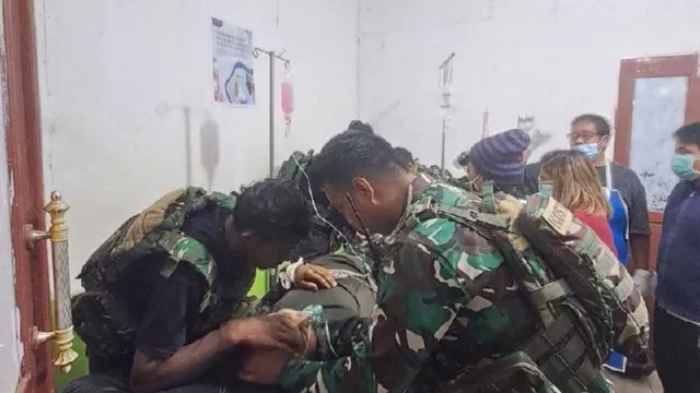 Seorang Anggota TNI Meninggal Tertembak KKB di Intan Jaya, Papua Tengah - GenPI.co