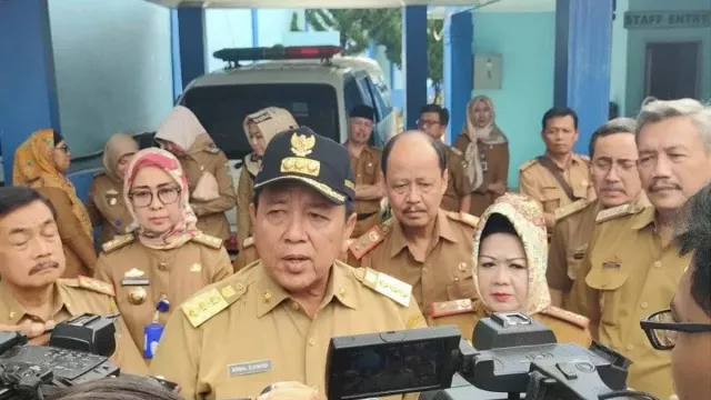 Viral! Jokowi Sidak Jalan Rusak, Gubernur Lampung Tidak Tahu Nama Daerahnya - GenPI.co