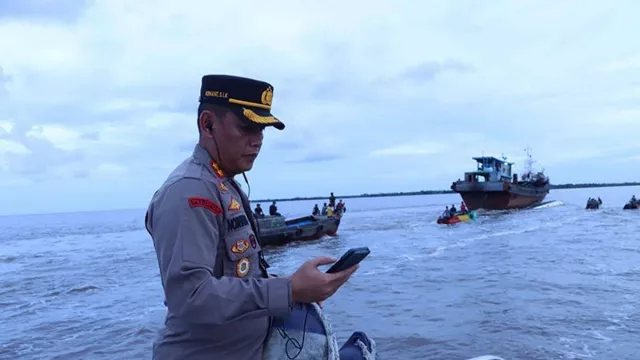 Jumlah Korban Kecelakaan Kapal di Riau Menjadi 12 Orang Tewas - GenPI.co