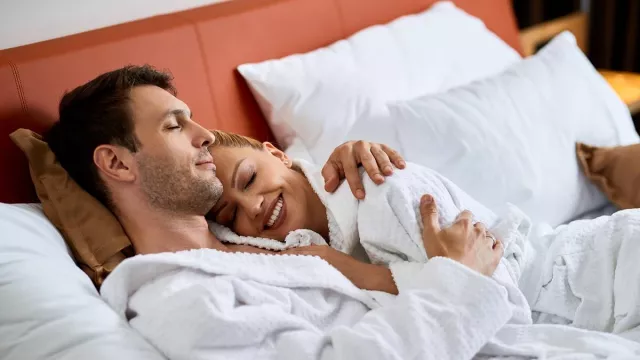 5 Teknik Memuaskan Istri dengan Permainan Lidah, Coba Lakukan Cara ini - GenPI.co 5 Teknik Memuaskan Istri dengan Permainan Lidah, Coba Lakukan Cara ini - GenPI.co