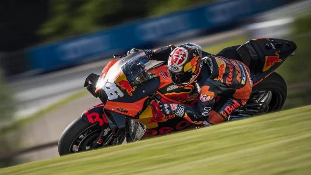 Kehebatan Dani Pedrosa, Sekali Balapan Lewati Marquez dan Joan Mir - GenPI.co Kehebatan Dani Pedrosa, Sekali Balapan Lewati Marquez dan Joan Mir - GenPI.co