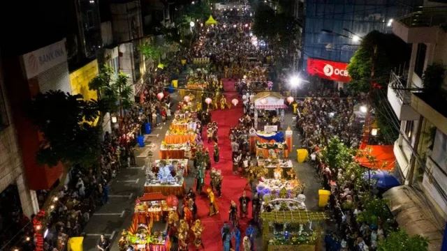 Festival Rujak Uleg Bantu Tingkatkan Ekonomi Surabaya - GenPI.co