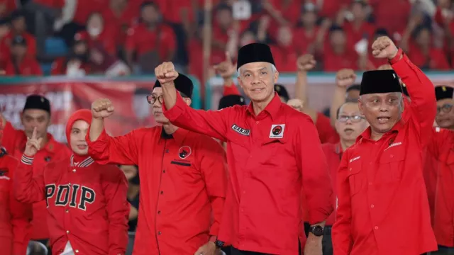 CEK FAKTA: Megawati Jegal Anies Baswedan, Ganjar Pranowo Tak Lolos Capres - GenPI.co