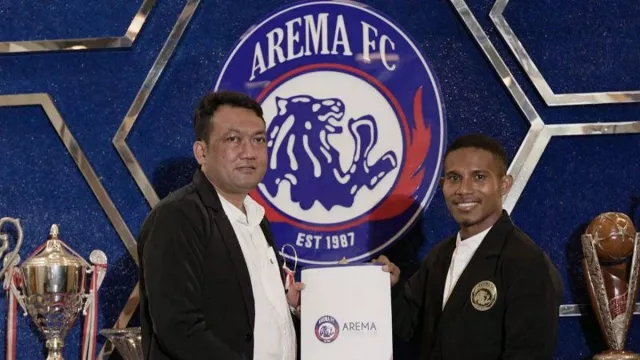 Manuver Senyap Arema FC untuk Musim Depan, Langsung Datangkan 6 Pemain Baru - GenPI.co