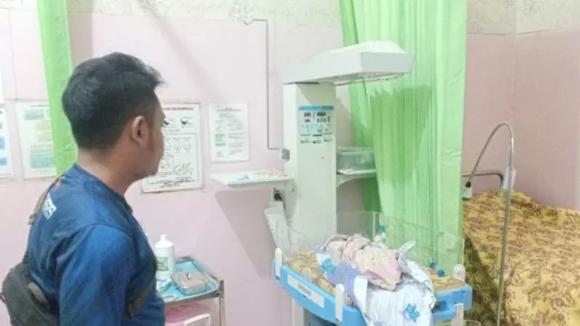 Mahasiswa di Mataram Temukan Bayi Perempuan saat Hendak Kencing - GenPI.co