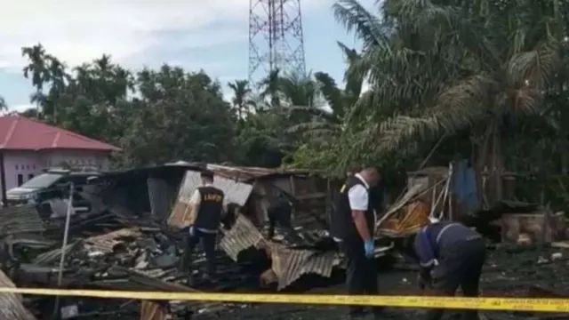 Kebakaran di Riau Akibatkan 2 Anak Meninggal Dunia dan 5 Rumah Ludes - GenPI.co