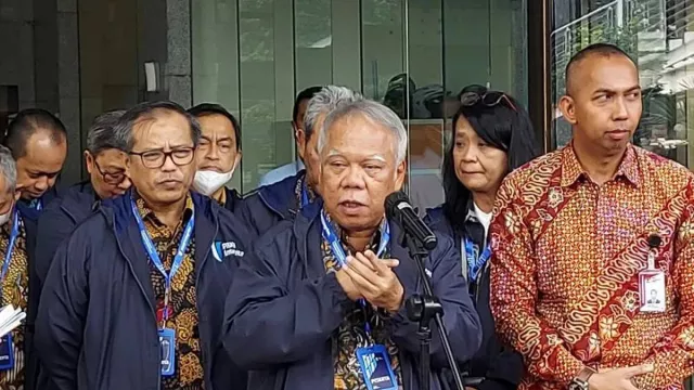 Menteri Basuki Beber Pegawai Kementerian PUPR Digoda Korupsi, Keluarga Dibidik - GenPI.co