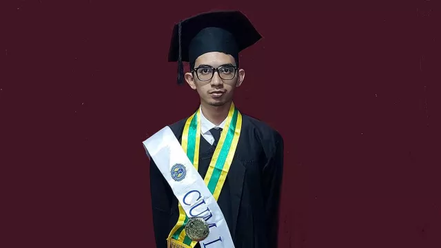 Alumnus SMAN 5 Yogyakarta Raih IPK Tertinggi di Wisuda UNY - GenPI.co