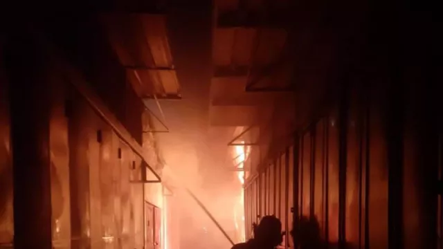 Kebakaran Pasar Gringging Kediri, Kerugian Hampir Rp 800 Juta - GenPI.co