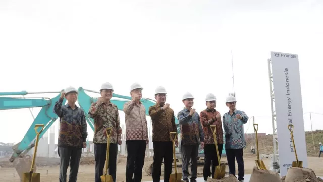 Pabrik Baterai Kendaraan Listrik Hadir di Bekasi, Ridwan Kamil Sebut Akar Masa Depan - GenPI.co