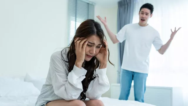 Mengalami Luka Emosional karena Pasangan Toxic, 4 Cara Mengatasinya - GenPI.co