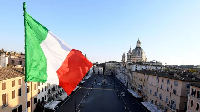 Italia Singgung Aksesi NATO Ukraina Jika Perang Melawan Rusia Berakhir - GenPI.co