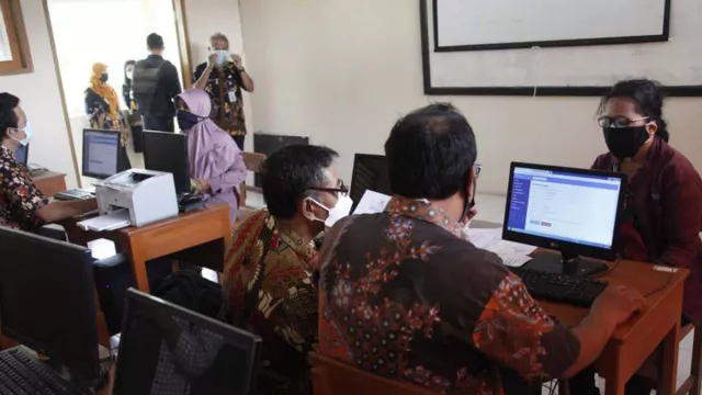 Siswa dari Keluarga Miskin di Jawa Tengah Banyak Tak Terakomodasi PPDB - GenPI.co