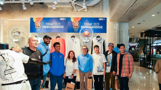 Hoops Indonesia Mulai Jual Merchandise Resmi FIBA Basketball World Cup 2023 - GenPI.co