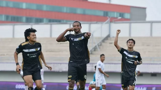 Link Live Streaming Liga 1: Dewa United vs Persik Kediri - GenPI.co