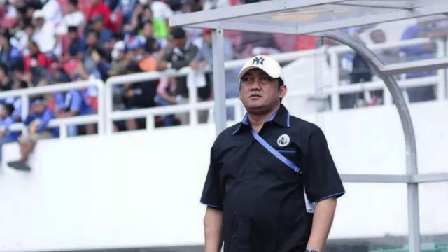 Terkait Insiden Suporternya Ricuh dengan Persik Kediri, Arema FC Minta Maaf - GenPI.co