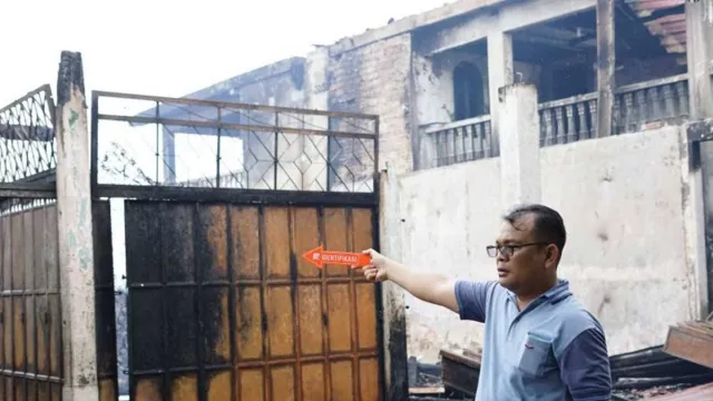 13 Keluarga Menjadi Korban Kebakaran di Pulau Buluh Batam - GenPI.co
