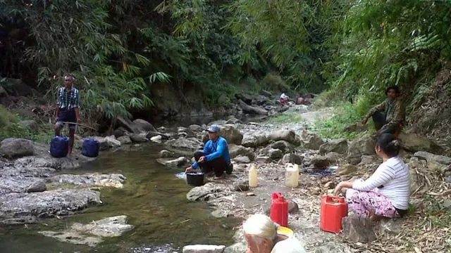 Mayoritas Wilayah di Sukabumi Rawan Kelangkaan Air Bersih Akibat El Nino - GenPI.co