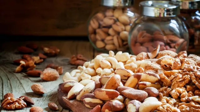 Khasiat Makan Kacang Brasil Bikin Kolesterol Rontok dan Jantung Sehat - GenPI.co