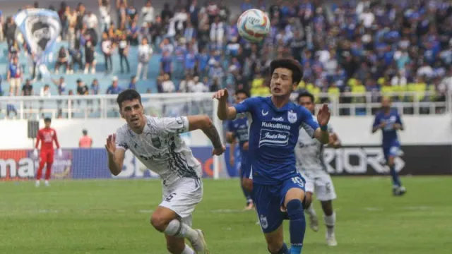 Link Live Streaming Liga 1: Madura United vs PSIS Semarang - GenPI.co