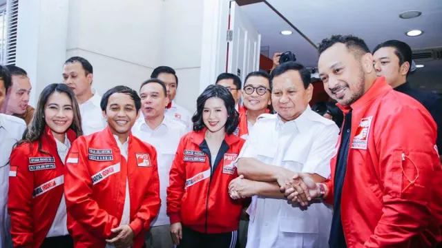 PSI di Atas Angin: Dicueki PDIP, Didekati Prabowo Subianto - GenPI.co