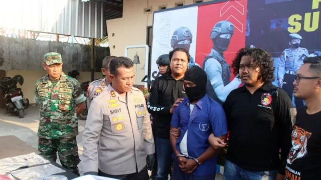 Polres Sukoharjo Tangkap Pelaku Kasus Dosen UIN Surakarta Meninggal - GenPI.co