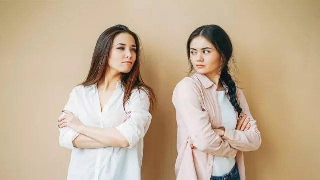 Pakai 5 Cara Ini untuk Tidak Lagi Membandingkan Diri Sendiri dengan Orang Lain - GenPI.co Pakai 5 Cara Ini untuk Tidak Lagi Membandingkan Diri Sendiri dengan Orang Lain - GenPI.co