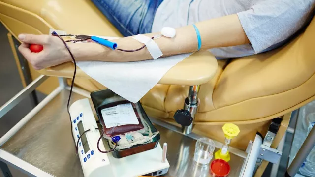 Insan Perbankan dan Lembaga Jasa Keuangan di Jabar Laksanakan Donor Darah - GenPI.co