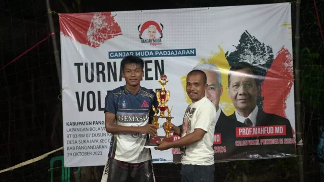 Turnamen Voli Ganjar Muda Padjadjaran Dimeriahkan Ratusan Peserta di Pangandaran - GenPI.co