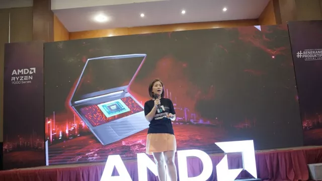 Laptop Bertenaga AMD Ryzen 7000 Series Processors Terbaru Cocok Buat Konten Kreator - GenPI.co