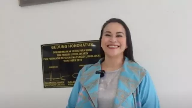 Zoya Amirin Buka-bukaan soal Wanita Agresif di Ranjang - GenPI.co