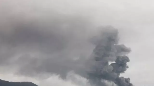 Gunung Marapi Meletus, 2 Hari Terjadi 46 Kali Erupsi - GenPI.co